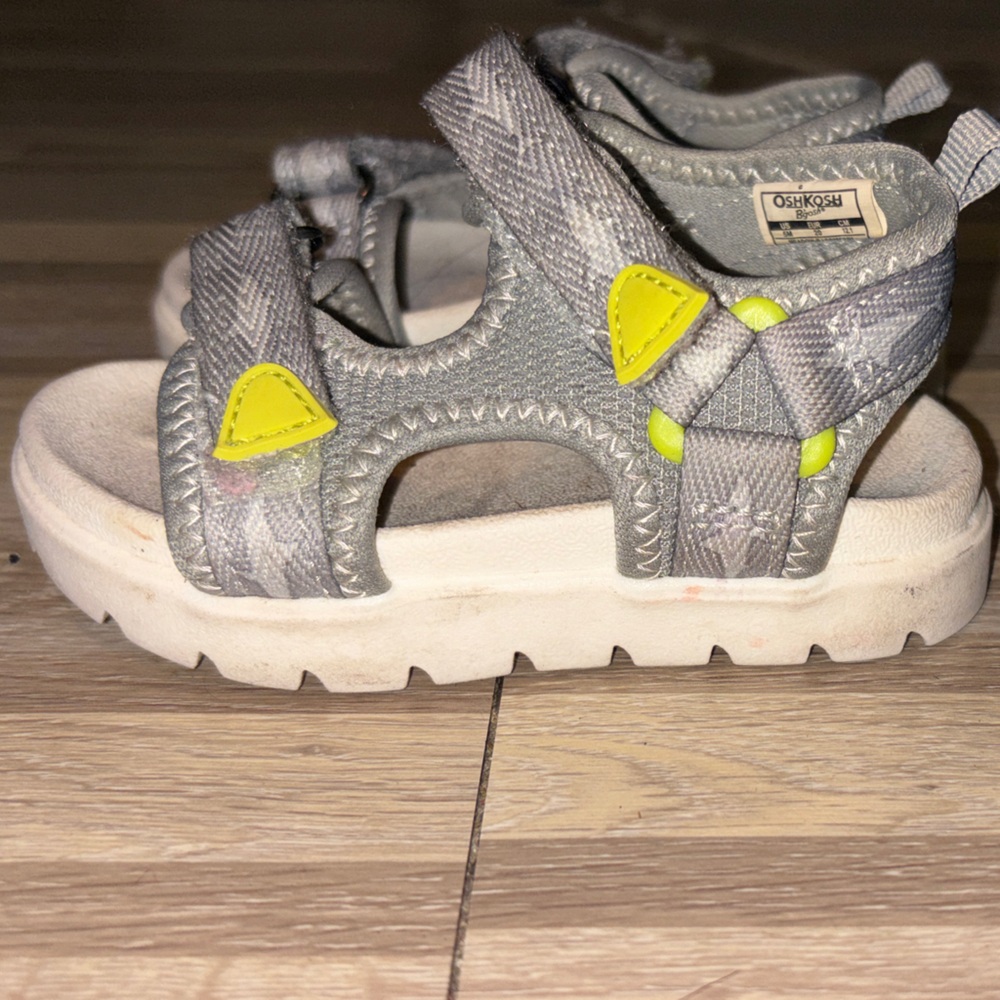 OshKosh B'gosh Kids Sandals in Gray with Yellow Accents